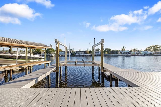 5702 RIDDLE ROAD, Holiday, FL 34690