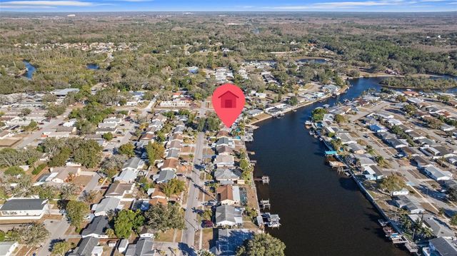 5702 RIDDLE ROAD, Holiday, FL 34690