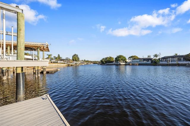 5702 RIDDLE ROAD, Holiday, FL 34690