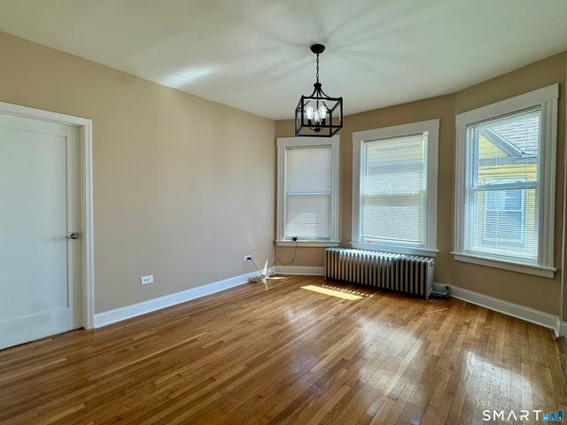 743 Iranistan Avenue, Bridgeport, CT 06605