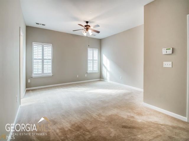 54 Medallion Park Park, Newnan, GA 30265