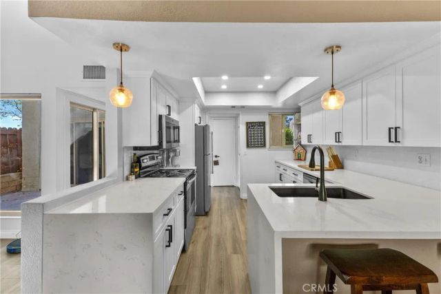 29376 Via Frontera, Murrieta, CA 92563