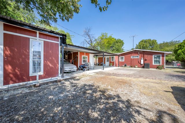 1616 Beaumont Street, Fort Worth, TX 76106
