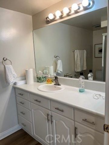 1860 St. John Rd., M15-32C, Seal Beach, CA 90740