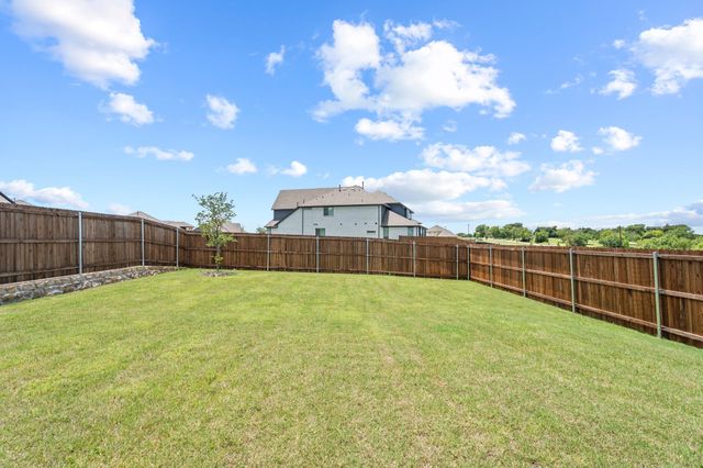 2275 Cliff Springs Drive, Forney, TX 75126