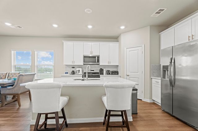 2275 Cliff Springs Drive, Forney, TX 75126