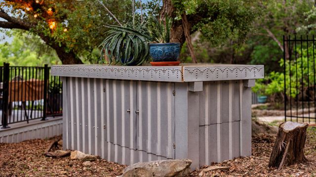 521 Rancho Grande DR, Wimberley, TX 78676