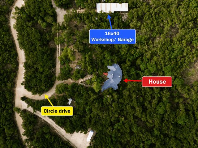 521 Rancho Grande DR, Wimberley, TX 78676