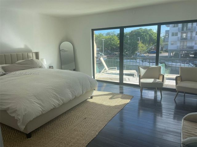 3720 NE 167th St 39, North Miami Beach, FL 33160