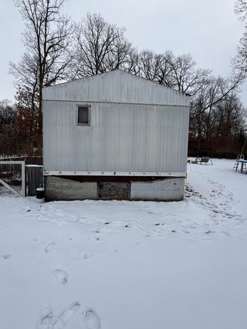 4290 Winesap Lane, Wheatfield, IN 46392