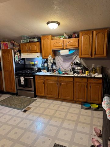 4290 Winesap Lane, Wheatfield, IN 46392