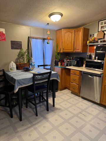 4290 Winesap Lane, Wheatfield, IN 46392