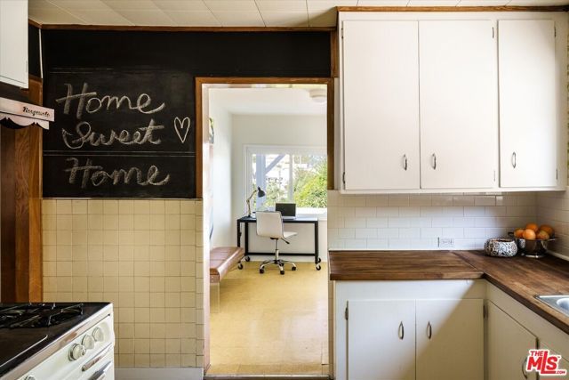 1741 Kent Street, Los Angeles, CA 90026