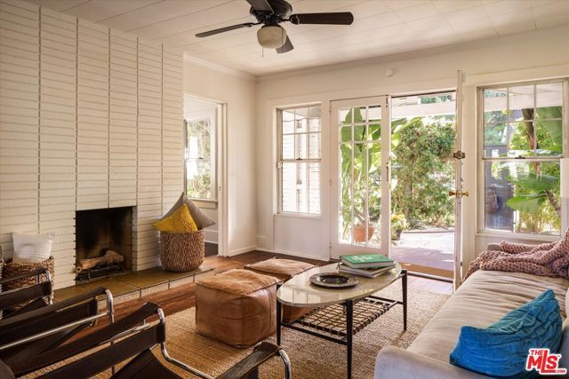 1741 Kent Street, Los Angeles, CA 90026