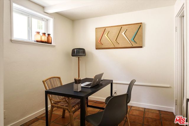 1741 Kent Street, Los Angeles, CA 90026