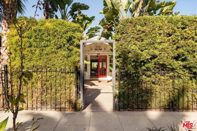 1741 Kent Street, Los Angeles, CA 90026