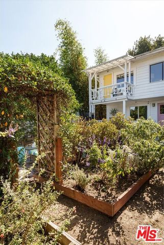 1741 Kent Street, Los Angeles, CA 90026