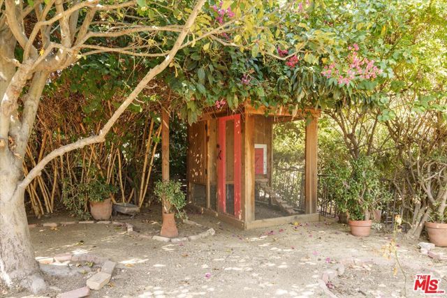 1741 Kent Street, Los Angeles, CA 90026