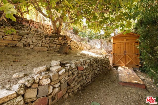 1741 Kent Street, Los Angeles, CA 90026