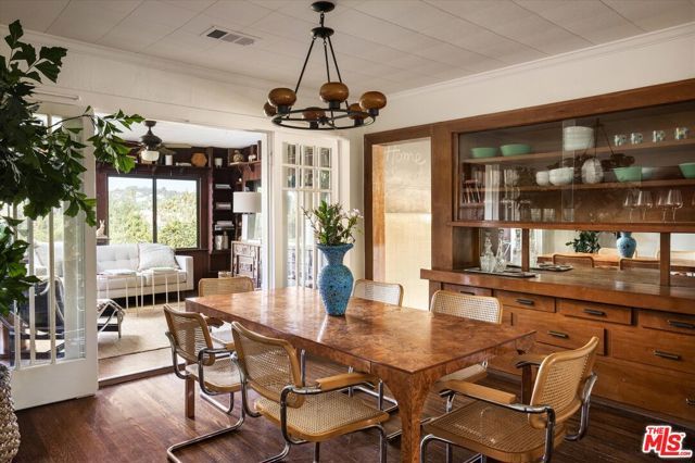 1741 Kent Street, Los Angeles, CA 90026