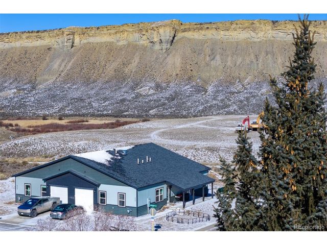 925 Jackson Ave, Kremmling, CO 80459