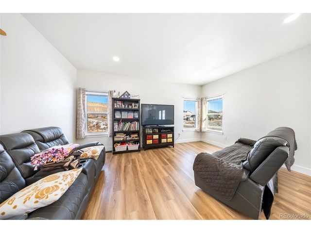 925 Jackson Ave, Kremmling, CO 80459