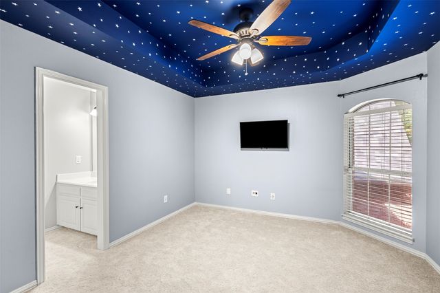 8 Park Place, Mansfield, TX 76063