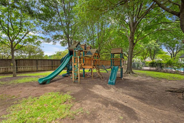 8 Park Place, Mansfield, TX 76063