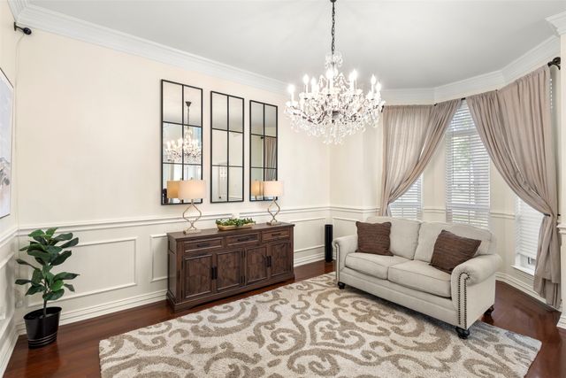 8 Park Place, Mansfield, TX 76063