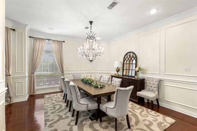 8 Park Place, Mansfield, TX 76063