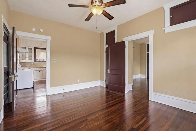 1211 Bingham Street, Houston, TX 77007