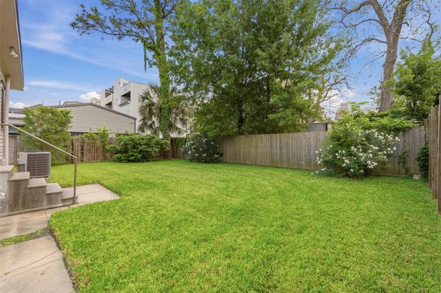 1211 Bingham Street, Houston, TX 77007