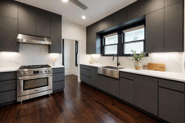 1211 Bingham Street, Houston, TX 77007