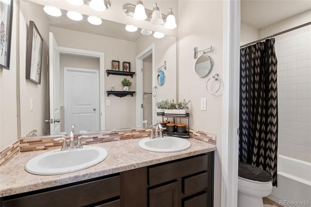 7088 Jagged Rock Circle, Colorado Springs, CO 80927