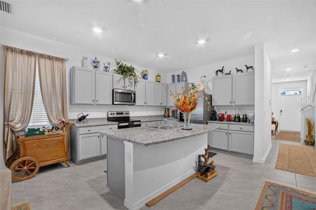 331 MANGROVE SHADE CIRCLE, Apollo Beach, FL 33572