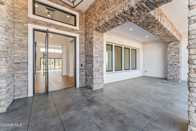 532 Corte Corrida, Camarillo, CA 93010