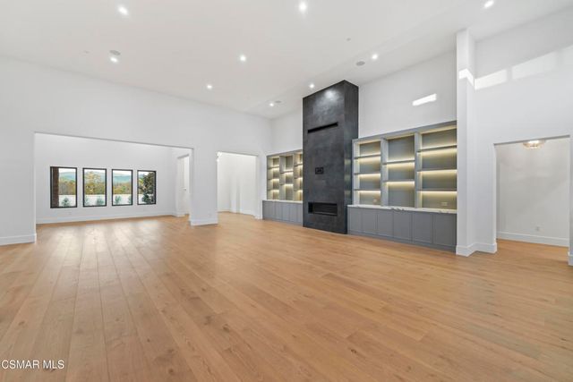 532 Corte Corrida, Camarillo, CA 93010