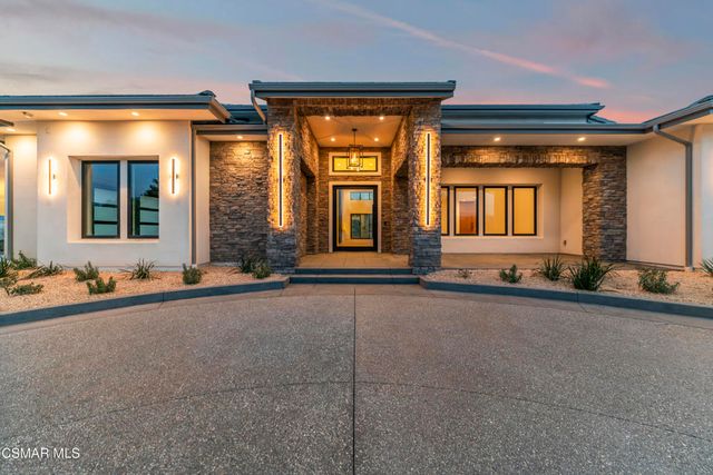 532 Corte Corrida, Camarillo, CA 93010