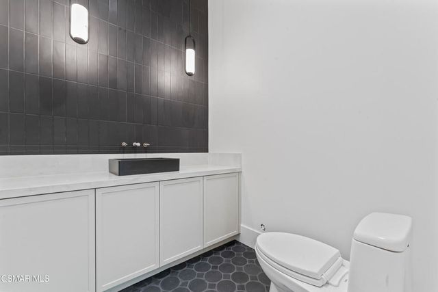 532 Corte Corrida, Camarillo, CA 93010