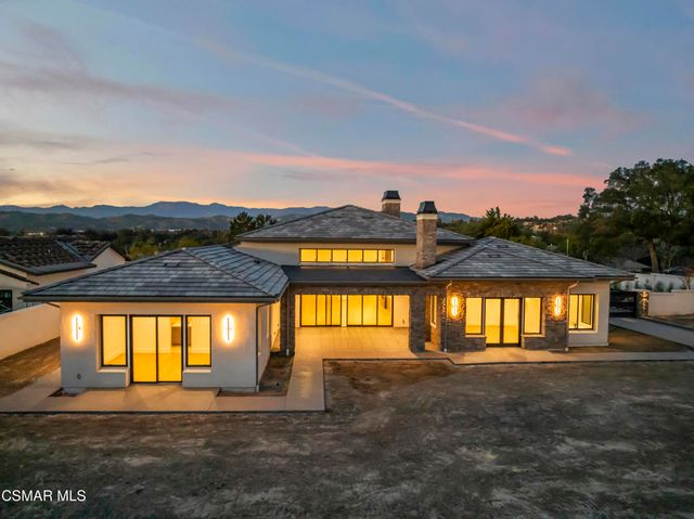 532 Corte Corrida, Camarillo, CA 93010