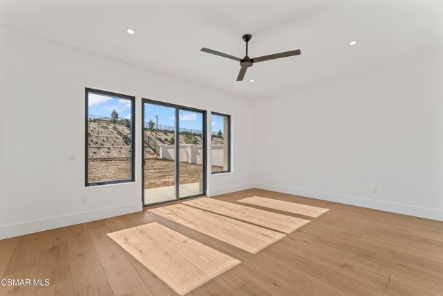 532 Corte Corrida, Camarillo, CA 93010