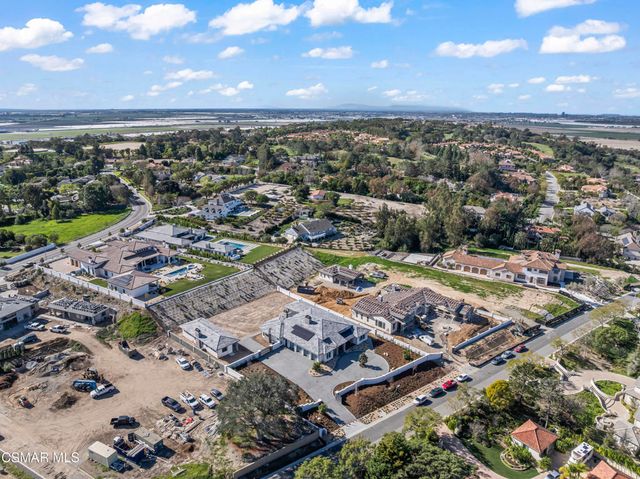 532 Corte Corrida, Camarillo, CA 93010