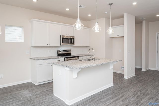 25675 Finchley Drive, Athens, AL 35613