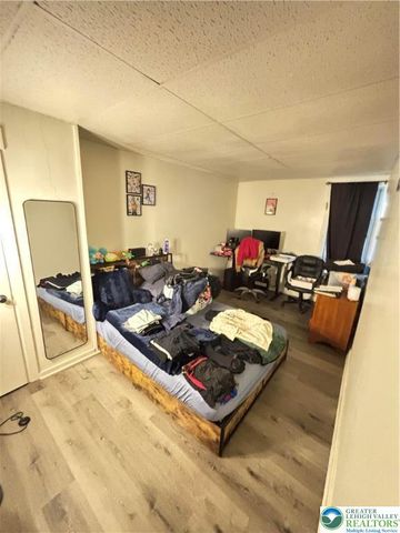 4731 Vera Cruz Road 6, Emmaus Boro, PA 18049