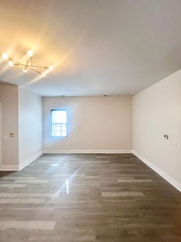 2258 S Sacramento Avenue 1, Chicago, IL 60623