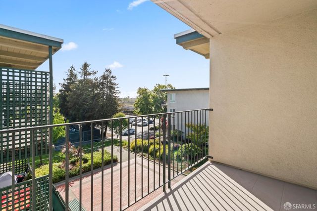 816 North Delaware Street 409, San Mateo, CA 94401