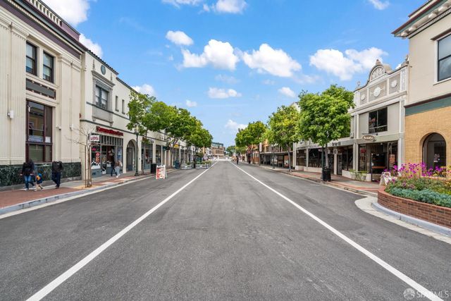 816 North Delaware Street 409, San Mateo, CA 94401