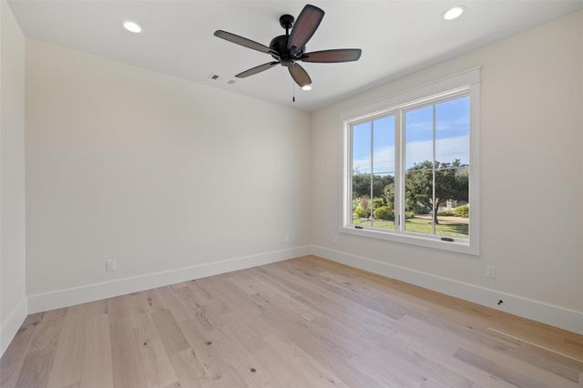 2401 Sailboat PASS, Spicewood, TX 78669