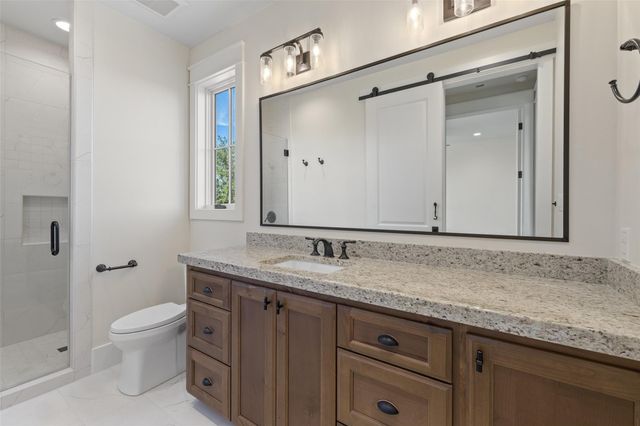 2401 Sailboat PASS, Spicewood, TX 78669