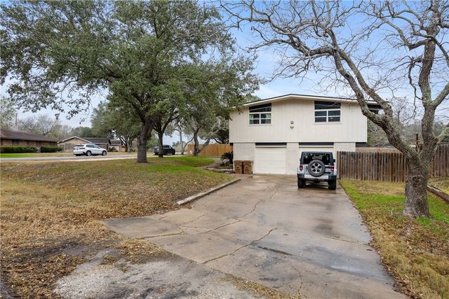 11102 Birdwood, Corpus Christi, TX 78410